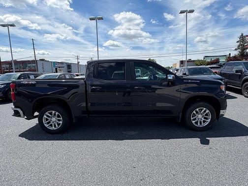 Dark Ash Metallic 2022 Chevrolet Silverado 1500 LT (2FL)