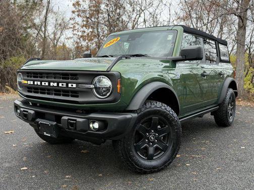 2022 Ford Bronco Black Diamond