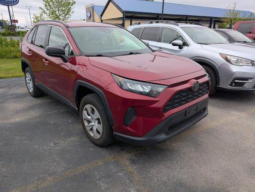 2019 Toyota RAV4 LE