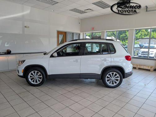 2018 Volkswagen Tiguan Limited 2.0T 4MOTION