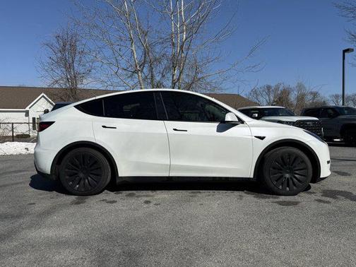 2021 Tesla Model Y Long Range Dual Motor All-Wheel Drive