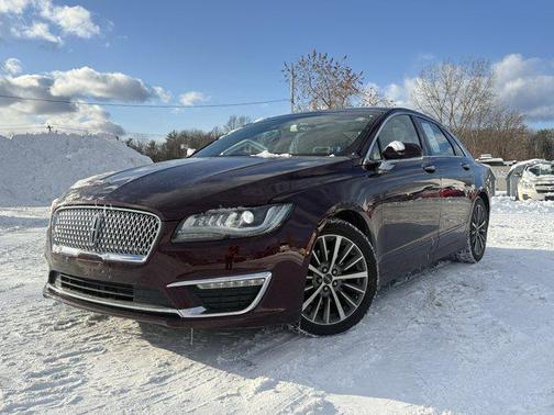 2017 Lincoln MKZ Base