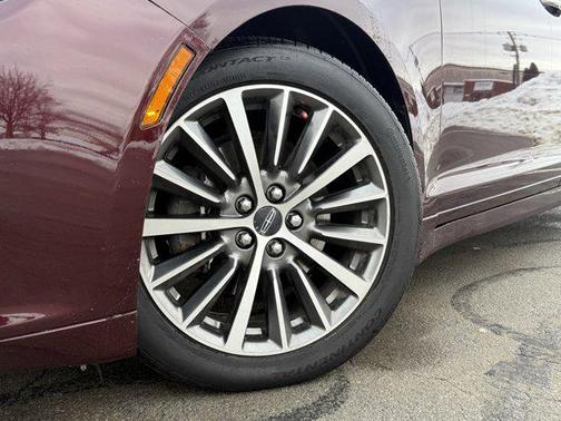 2017 Lincoln MKZ Base