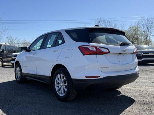 Summit White 2021 Chevrolet Equinox LS