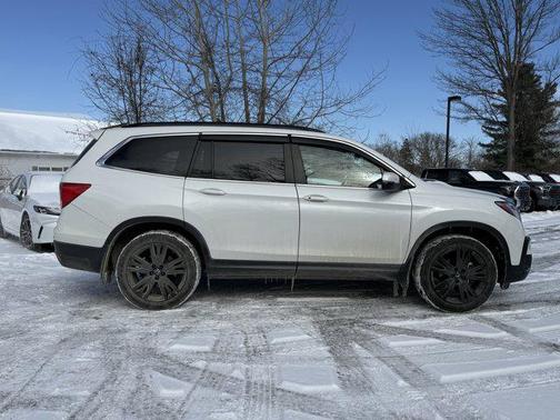 2022 Honda Pilot AWD Special Edition