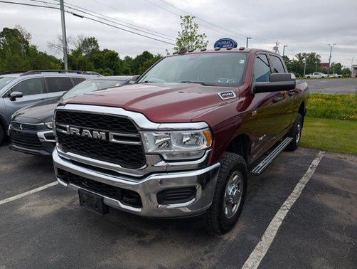2019 RAM 2500 Tradesman Crew Cab 4x4 6'4' Box