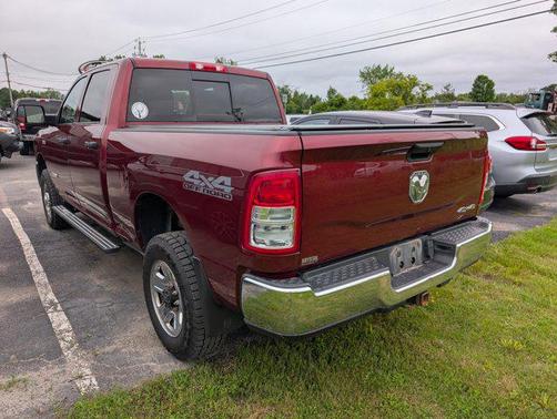 2019 RAM 2500 Tradesman Crew Cab 4x4 6'4' Box