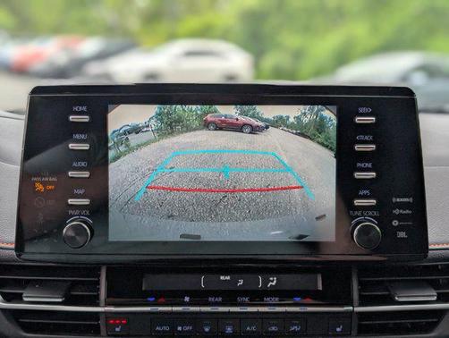 2024 Toyota Sienna XSE 7 Passenger
