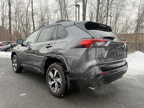 2021 Toyota RAV4 Prime SE