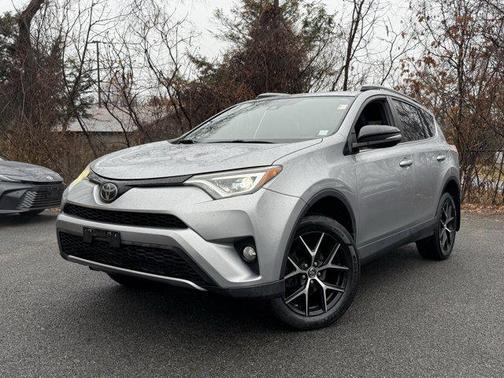 2018 Toyota RAV4 SE