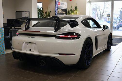 2024 Porsche 718 Cayman GT4 RS