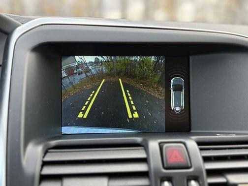 2017 Volvo XC60 T5 Inscription