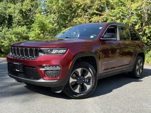 2022 Jeep Grand Cherokee 4xe Base