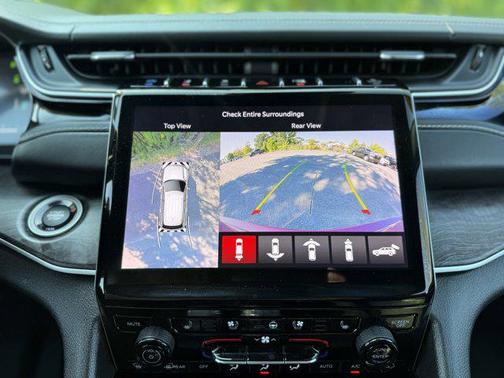 2022 Jeep Grand Cherokee 4xe Base