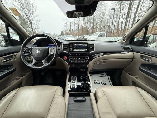 2020 Honda Pilot Touring 8-Passenger