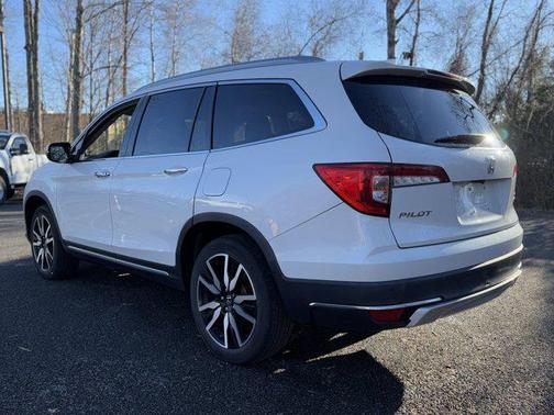 2020 Honda Pilot Touring 8-Passenger