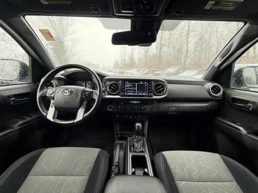 2022 Toyota Tacoma TRD Off Road