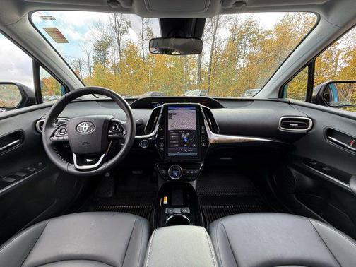 2022 Toyota Prius Prime XLE