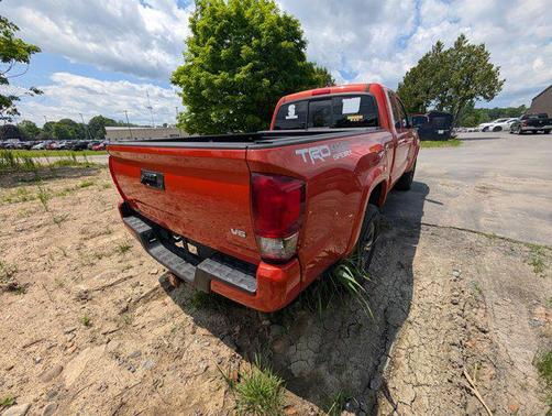 2016 Toyota Tacoma TRD Sport