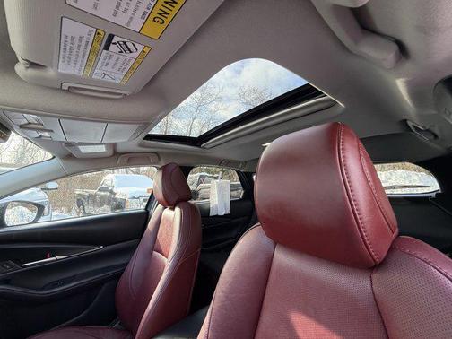 2024 Mazda CX-30 2.5 S Carbon Edition