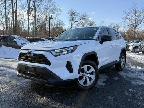 2023 Toyota RAV4 LE