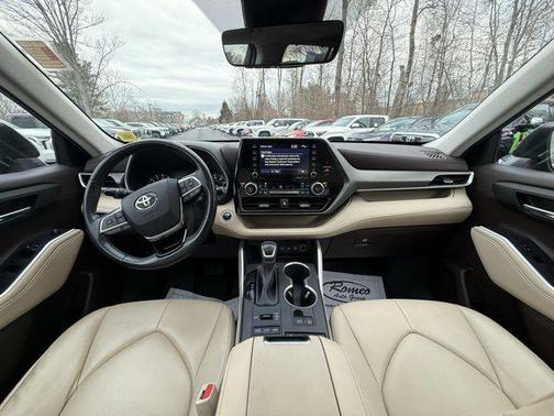 2020 Toyota Highlander XLE