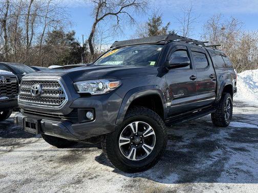2017 Toyota Tacoma TRD Sport