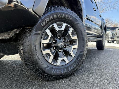 2023 Toyota Tacoma TRD Sport