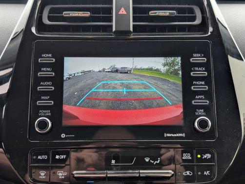 2022 Toyota Prius LE