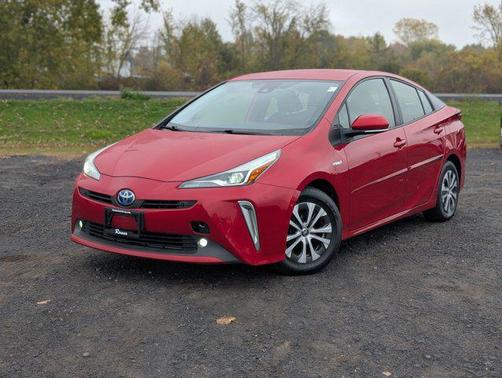 2022 Toyota Prius LE
