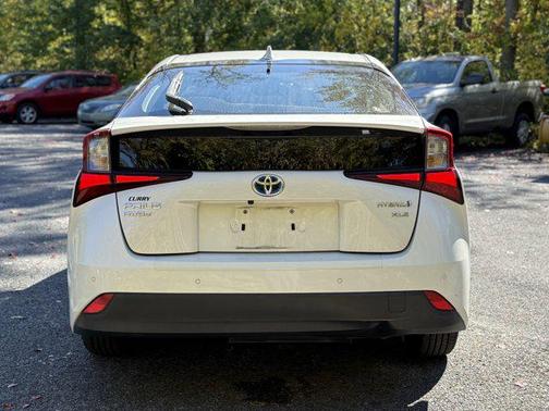 2019 Toyota Prius XLE