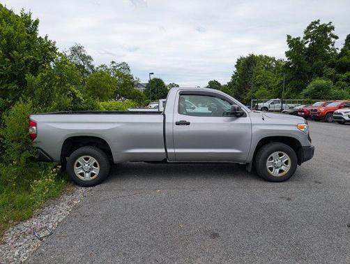 2015 Toyota Tundra SR