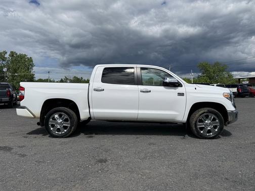 Super White 2018 Toyota Tundra 1794 Edition