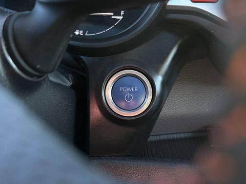 2023 Toyota Sienna XSE 7 Passenger