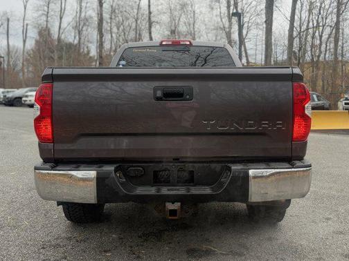 2017 Toyota Tundra SR5
