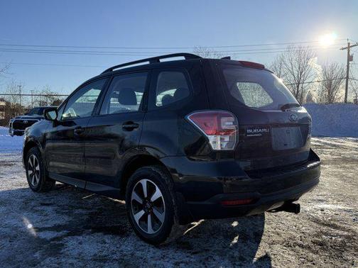 2017 Subaru Forester 2.5i