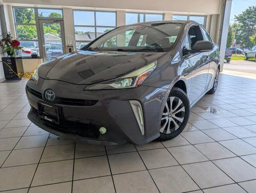 2020 Toyota Prius XLE