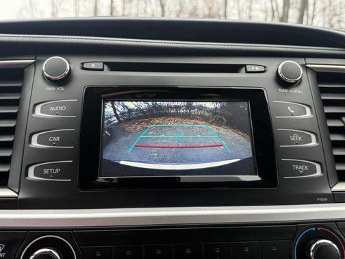 2018 Toyota Highlander LE