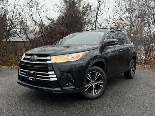 2018 Toyota Highlander LE