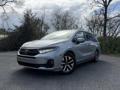 Gray 2025 Honda Odyssey EX-L