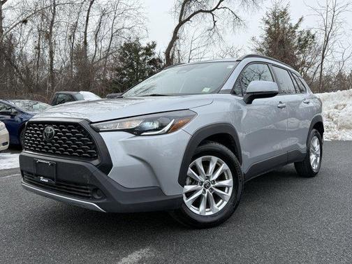 2023 Toyota Corolla Cross LE