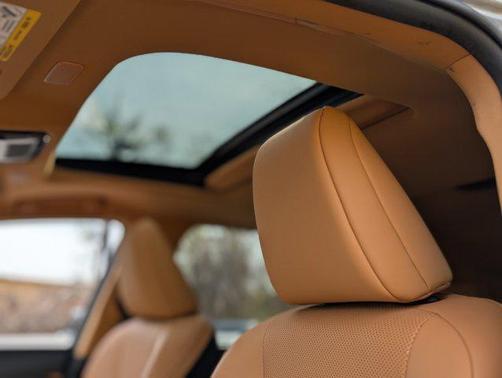 2024 Lexus NX 350h Premium