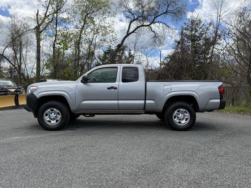 Silver Sky Metallic 2019 Toyota Tacoma SR