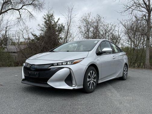 Classic Silver Metallic 2020 Toyota Prius Prime XLE