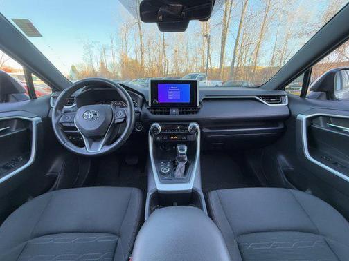 2023 Toyota RAV4 Prime SE