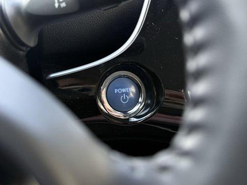 2019 Toyota Prius XLE