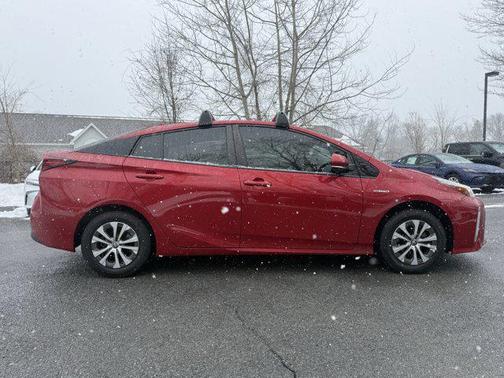 2019 Toyota Prius XLE