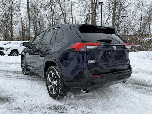 2021 Toyota RAV4 Prime SE