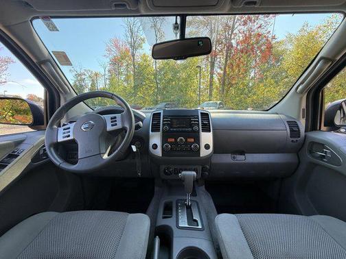 2014 Nissan Frontier SV