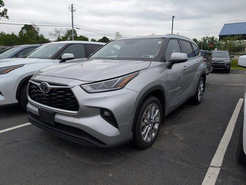 2022 Toyota Highlander Limited